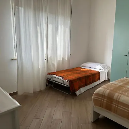 Via Centro Верона